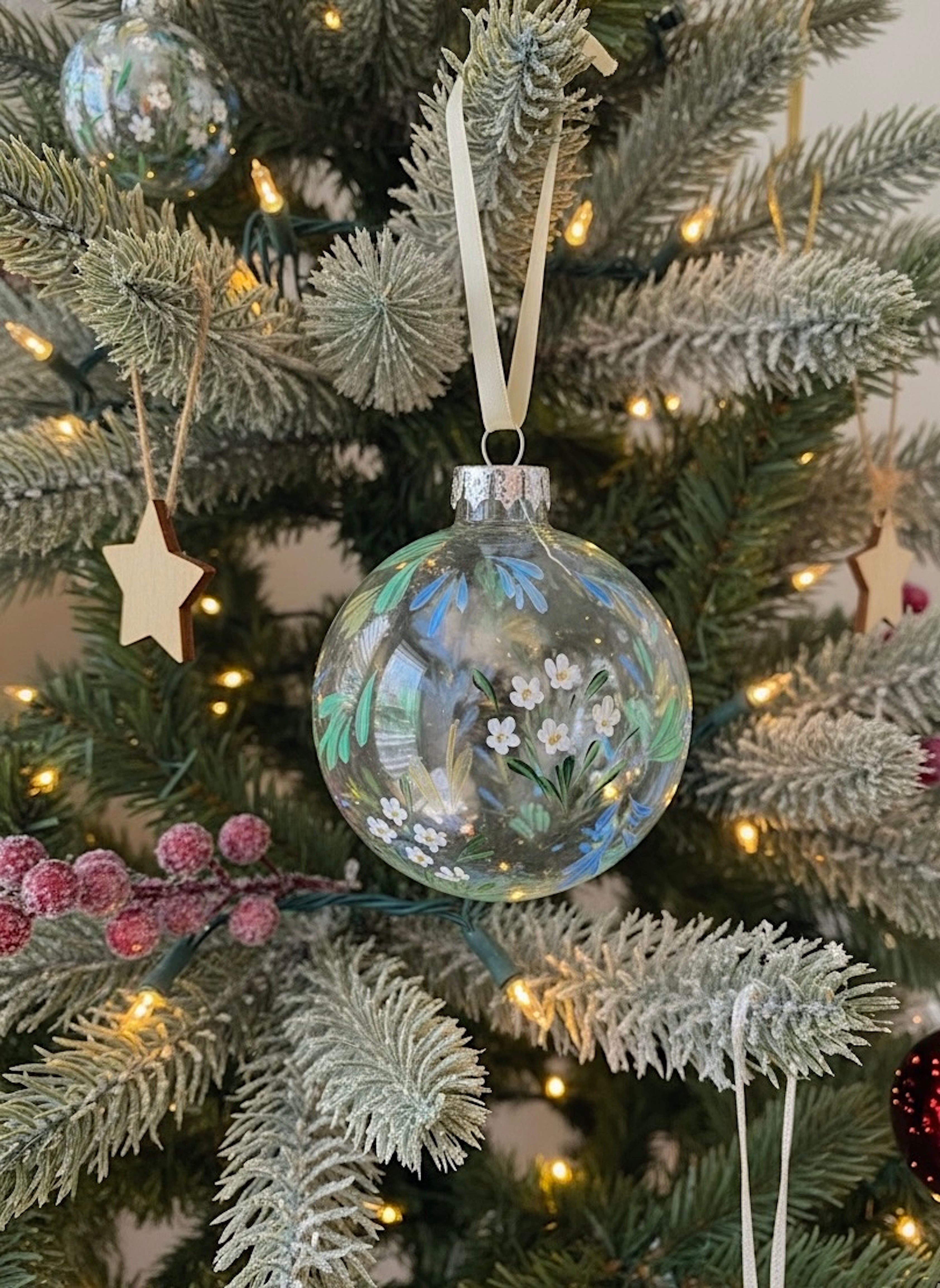 Little white flowers - Hand Painted Ornament 3"